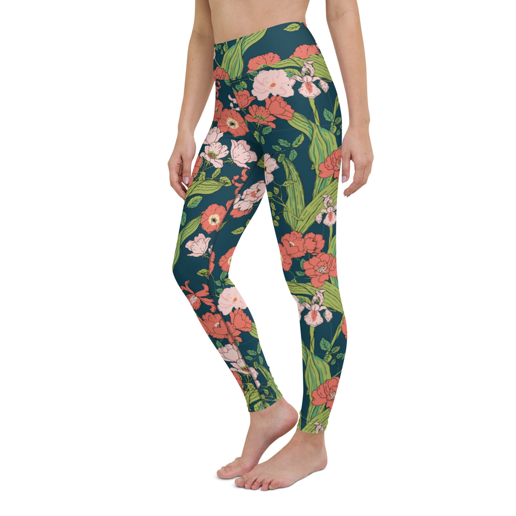 Women's Surf, Paddle board Swim Leggings UPF 50 - Seychelles Floral – Berry  Jane™