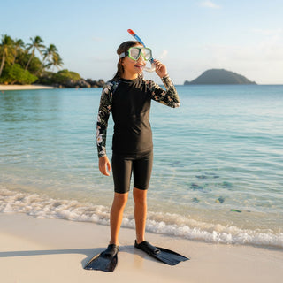 Girls (2T-7) UPF 50 Long Sleeve Rash Guard Sun Shirt - Hawaiian Lily