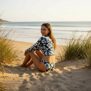 Junior's Two-Piece Cropped Rash Guard Bikini Swimsuit, Blue Hibiscus