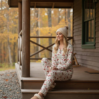 Women's Fall Pajama Set, Scandinavian Style Red Mushrooms