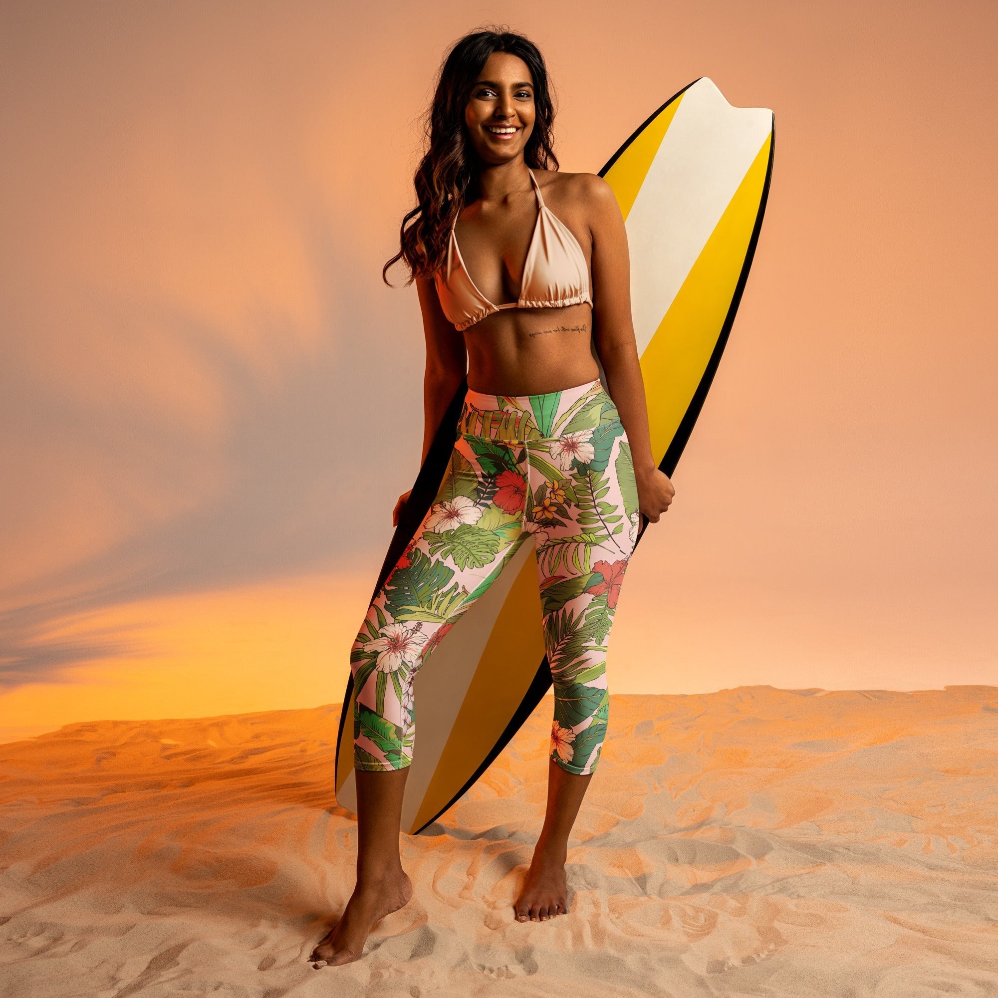 Surf, Paddleboard Swim Capri Leggings UPF 50 - Floral Hibiscus Hawaii –  Berry Jane™